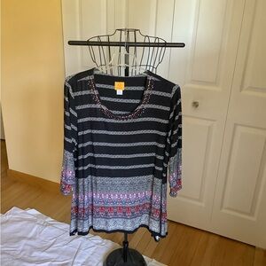 Ruby Rd. Black and White Patterned Tunic